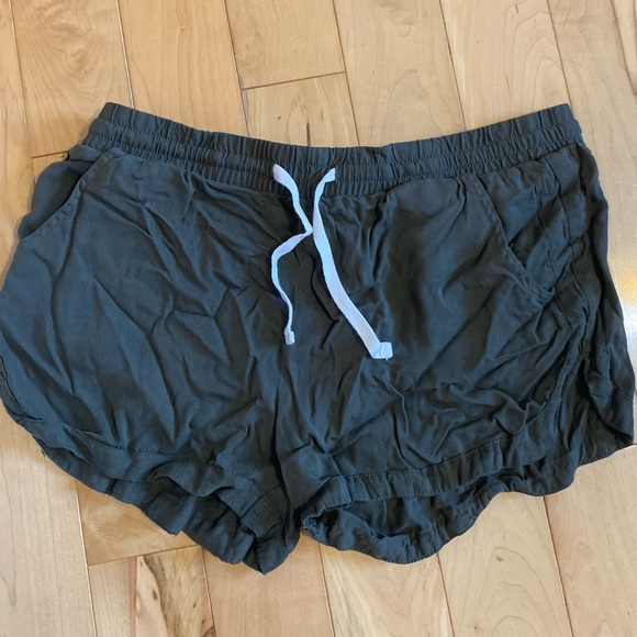 Ardene Shorts - Picture 3 of 4